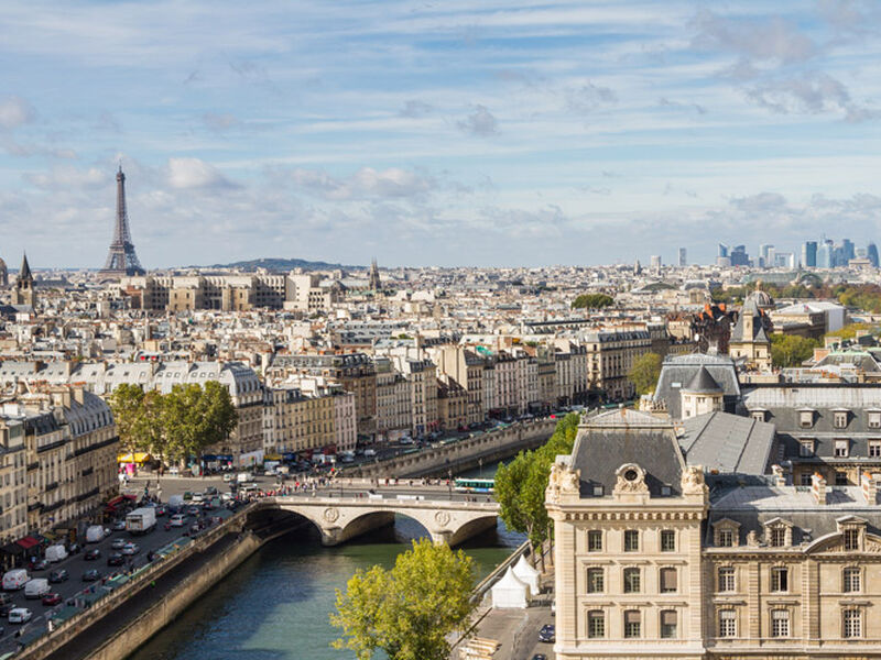 Görkemli Paris ve İncileri 3 Gece - THY ile 30 Nisan Hareket (01 Mayıs Özel) AT1180
