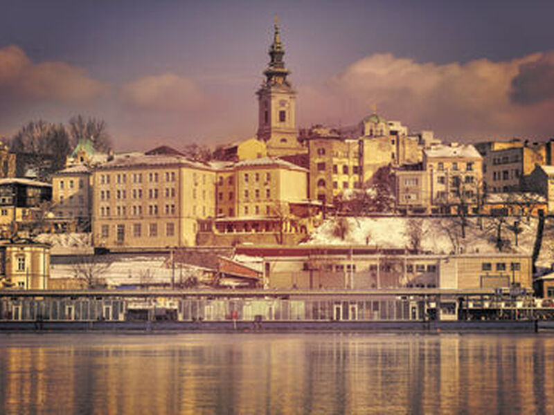 Otobüs ile Balkan İncileri (6 Gece) İzmir Hareketli