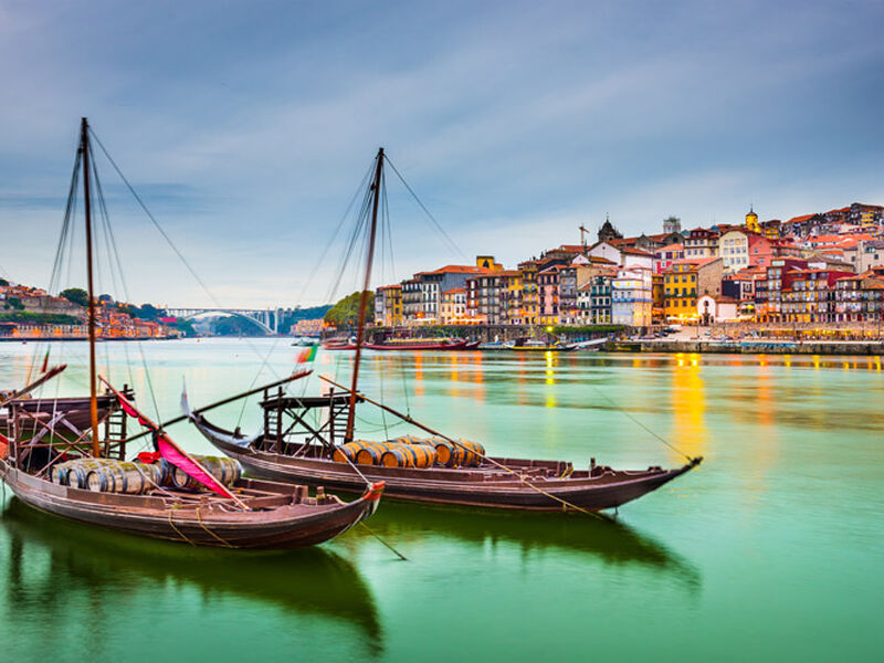 Görkemli Portekiz ve Endülüs Şehirleri 7 Gece - THY ile (2026 Kış Dönemi) (OPO - AGP) AT100