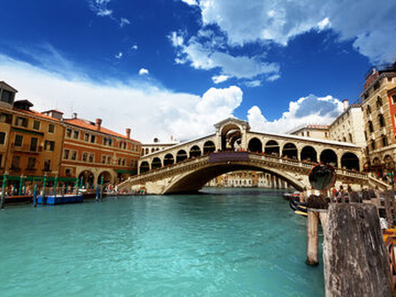 Otobüs ile Büyük İtalya ve Yunanistan Masalı (Ekstra Turlar ve Çevre Gezileri Dahil) İzmir Hareketli