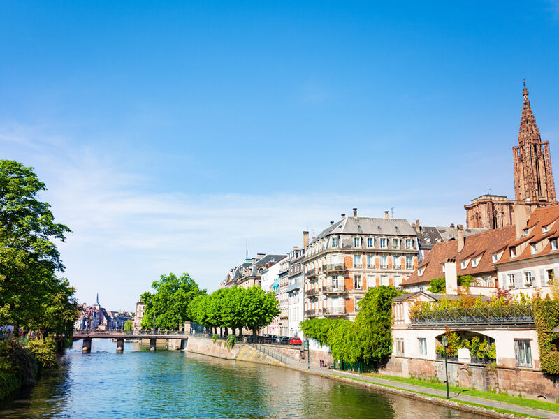 İzmir`den Direkt Hareket Görkemli Rüya Üçgeni İsviçre – Fransa – Almanya 4 Gece - SunExpress ile (2026 Kış Dönemi) AT1256
