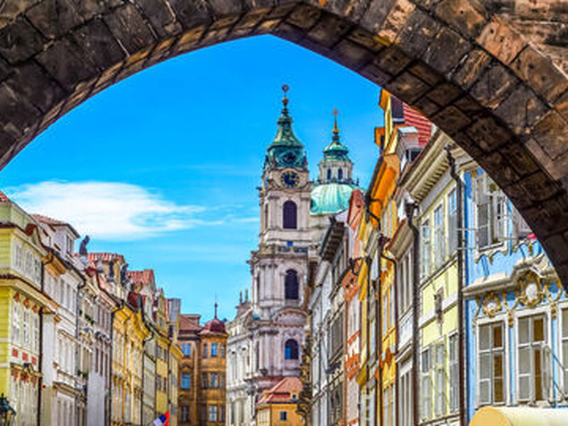 Otobüs ile Orta Avrupa Masalı (Tüm Çevre Gezileri ve Ekstra Turlar Dahil) İzmir Hareketli