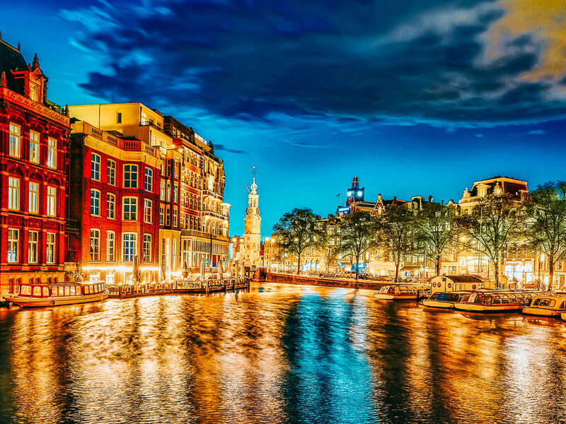 İzmir`den Direkt Hareket Görkemli Üçlü Benelüx & Fransa & Almanya 7 Gece - SunExpress ile 25 Nisan (01 Mayıs Özel) AT-1301