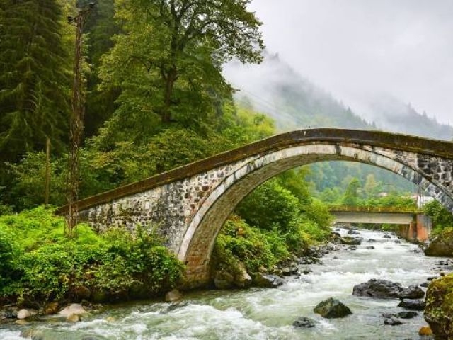 29 Ekim Özel İkonik Karadeniz Yaylalar ve Batum Turu Trabzon Başlar| 3 Gece Konaklamalı Uçaklı Ankara Çıkışlı