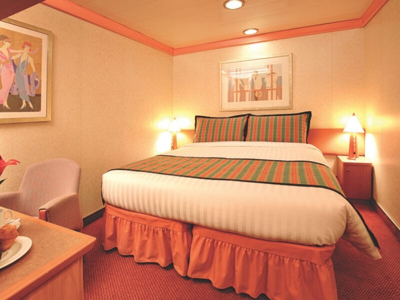 18 Mayıs İstanbul Hareketli Costuna Fortuna ile Yunan Adaları