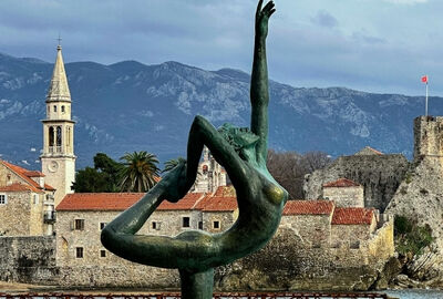 Kosovalı Büyük Balkanlar Turu AJet ile Extra Turlar ve Akşam Yemekleri Dahil TZL-TZL