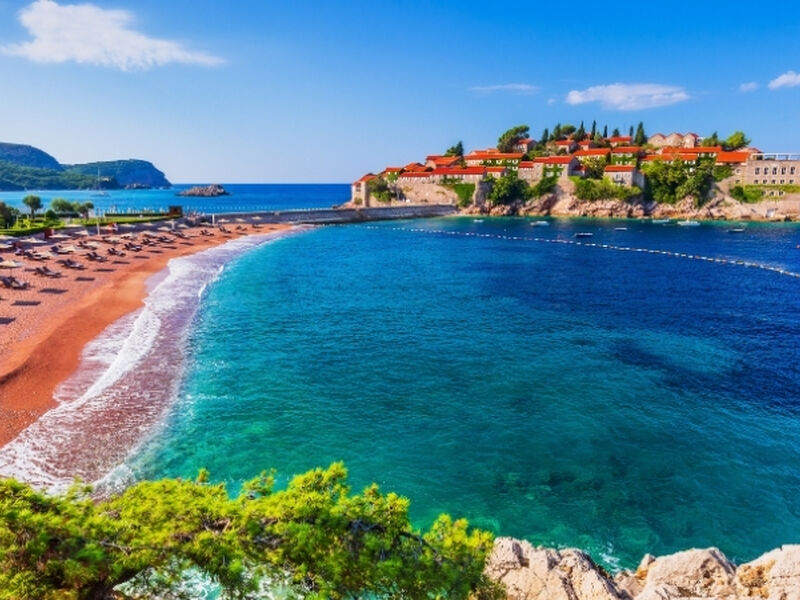 Kosovalı Büyük Balkanlar Turu AJet ile Extra Turlar ve Akşam Yemekleri Dahil TZL-TZL