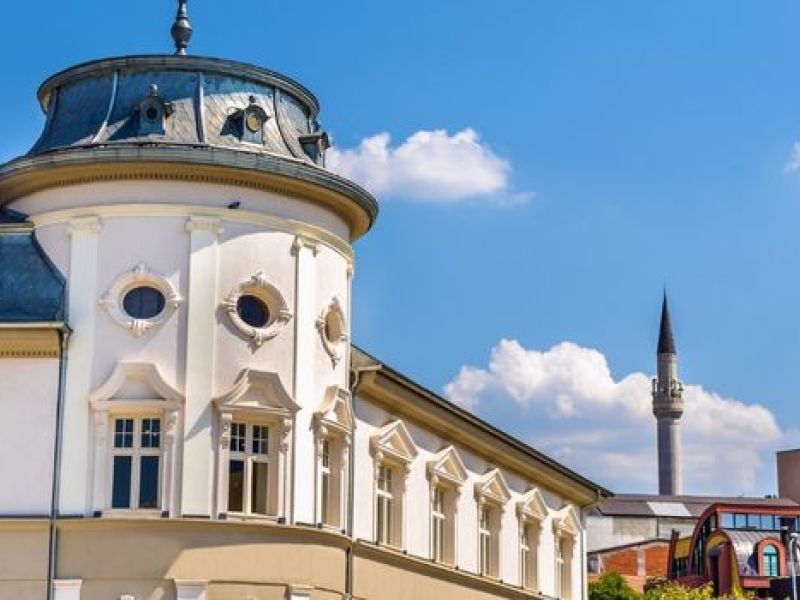 Kosovalı Balkanların Kalbi Turu Thy ile Extra Turlar Akşam Yemekleri Dahil 5 Gece SJJ-OHD