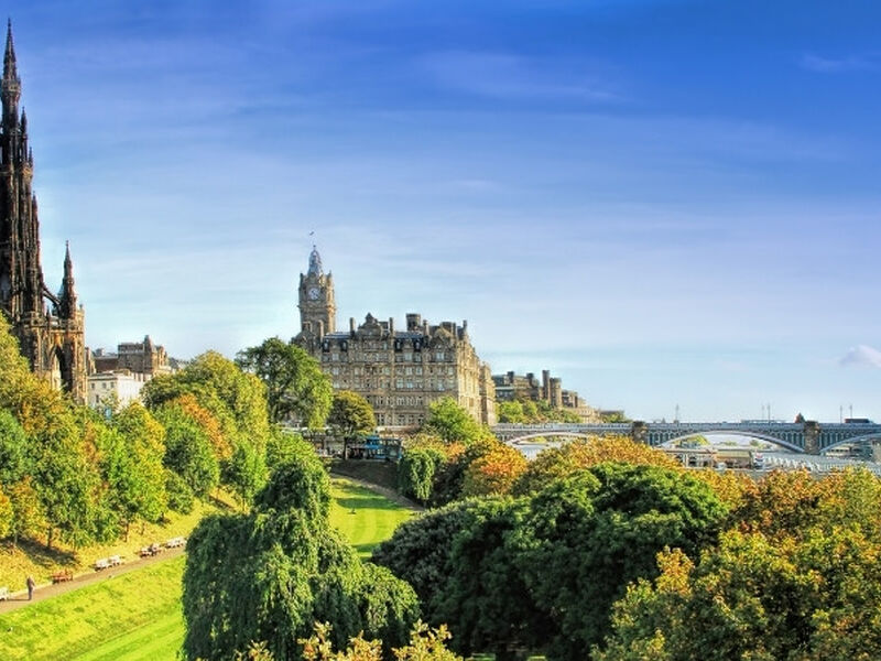 19 Mayıs Özel Görkemli Londra ve Kraliyet Şehirleri Turu Türk Havayolları ile 3 Gece ATS001