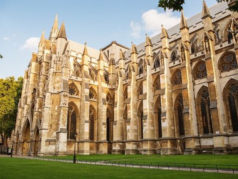 19 Mayıs Özel Görkemli Londra ve Kraliyet Şehirleri Turu Türk Havayolları ile 3 Gece ATS001