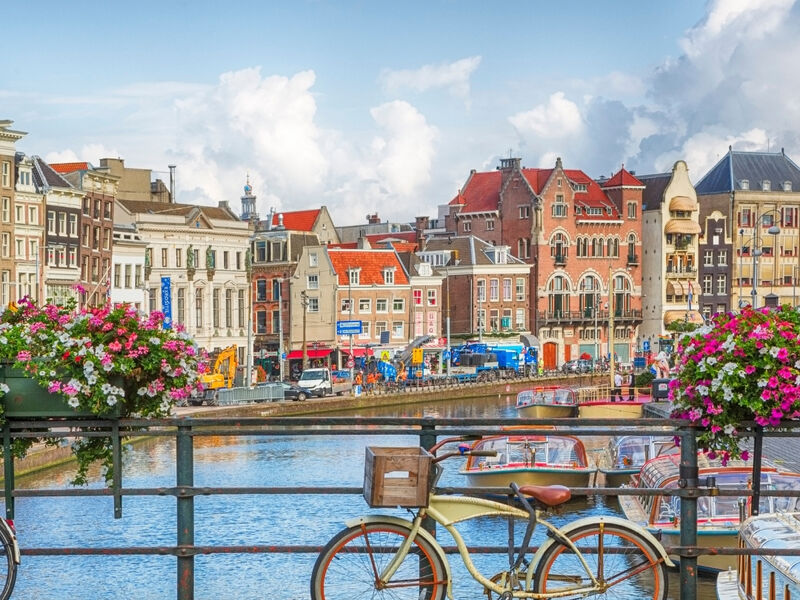 ADANA’DAN BENELÜX & PARİS TURU SunExpress Havayolları ile 6 gece 2026 SÖMESTRE ÖZEL COV-DUS-DUS-COV