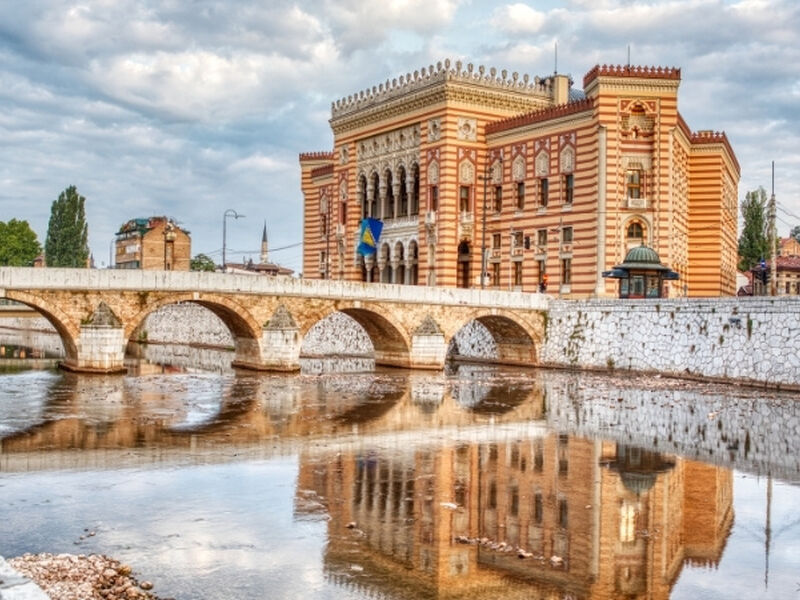 Ankara Çıkışlı Kosovalı Büyük Balkan Turu AJet İle Extra Turlar ve Akşam Yemekleri Dahil