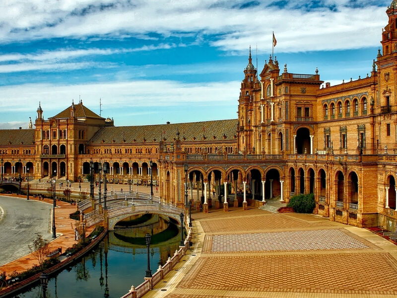 Antalya Hareketli Barcelona Turu Ajet Havayolları İle 3 Gece Promosyon